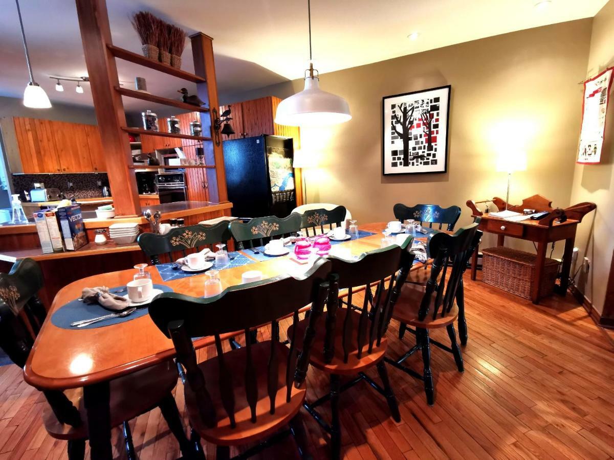 Accueil Chez Francois Bed & Breakfast Montreal Ngoại thất bức ảnh